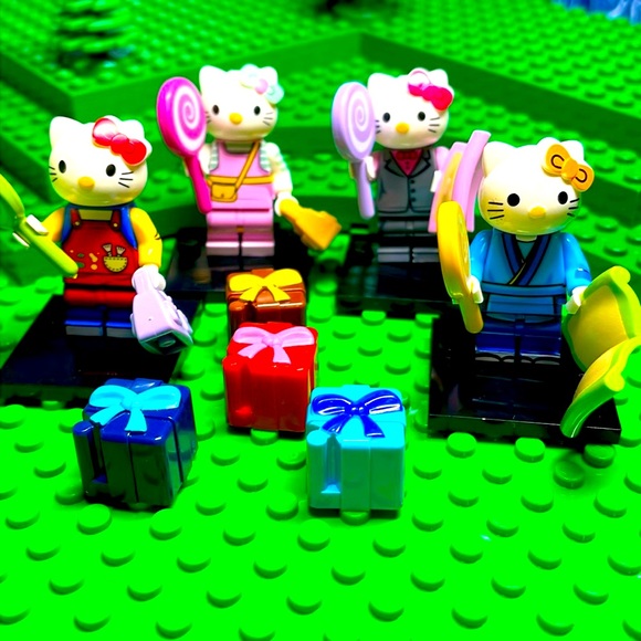 Set of 4 Hello Kitty - Picture 4 of 5